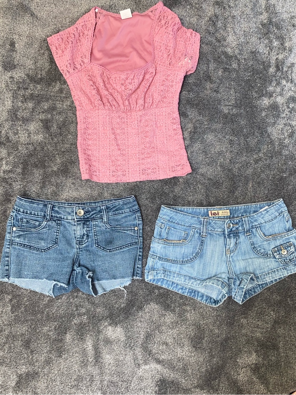 Y2K Summer Bundle 💕 Lace Crop Top + 2 pairs Low Rise Jean Shorts